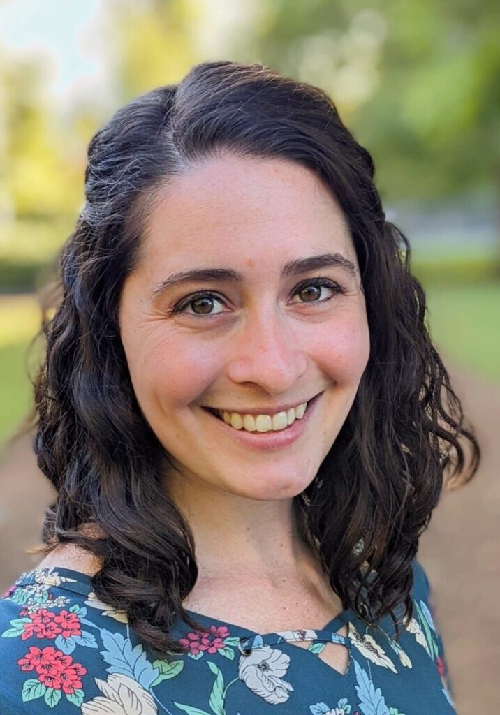 Maria Tavani headshot